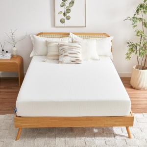 UACEO 8” Medium Firm Full Size Memory Foam Mattress